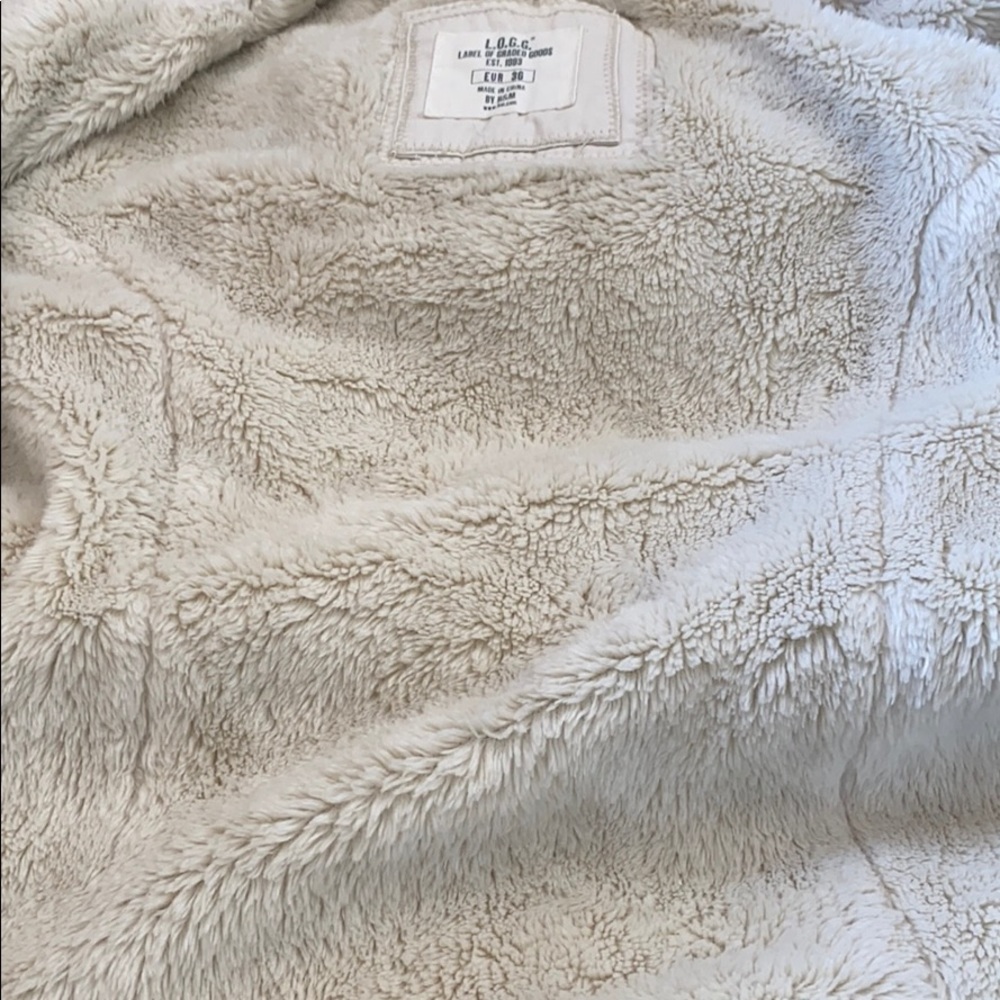 Jacket - Picture 5 of 5